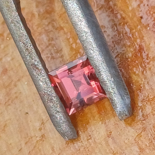 Malaia Garnet 3mm Square