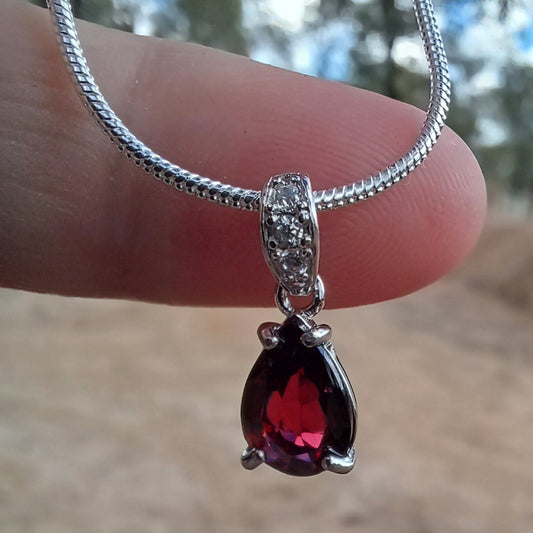 925 Sterling Silver and Garnet Teardrop Pendant