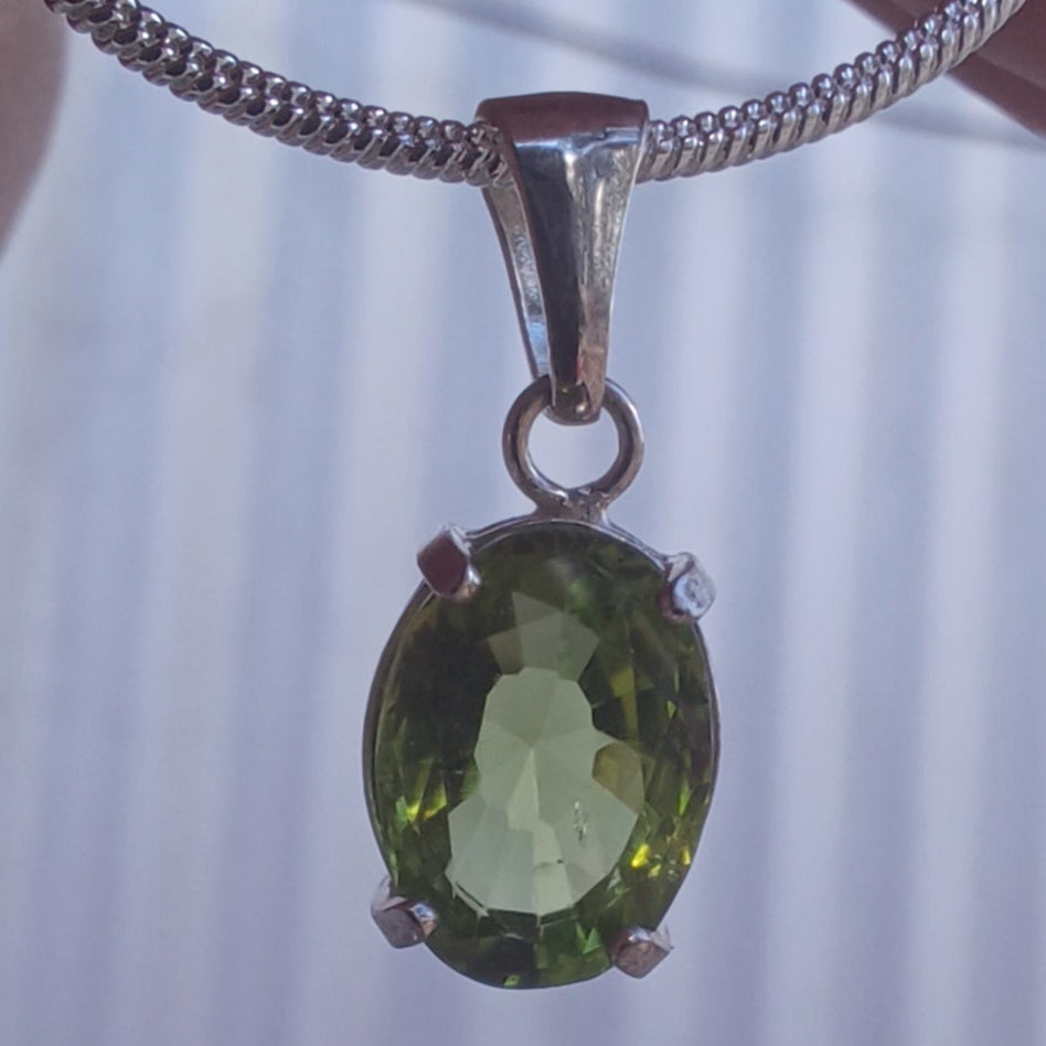 925 Sterling Silver and 2 carat Oval Peridot Pendant