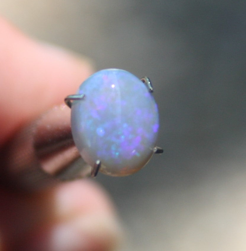 1.9ct Oval Solid Australian Opal