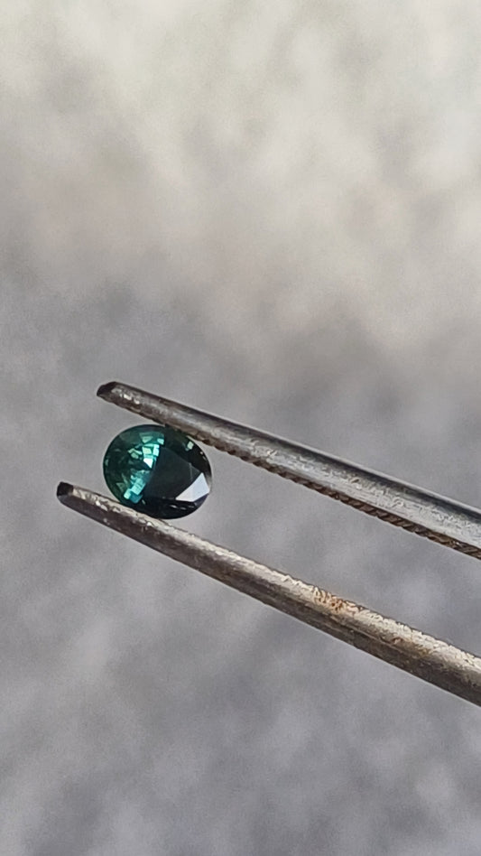 Australian Sapphire Oval Blue/Green Parti 4mm x 3.5mm
